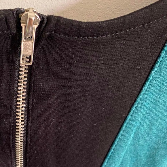 Guess Mini Dress Turquoise and Black Zip Up Size XS - Picture 3 of 8